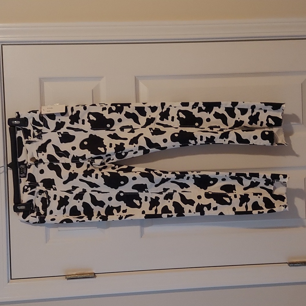 A.Z.I New York Cow Print Capri